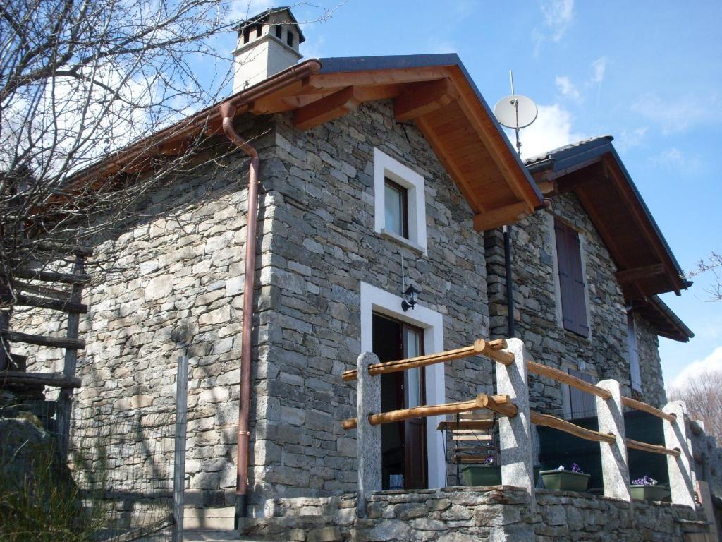 קנוביו Agriturismo Da Attilio חדר תמונה